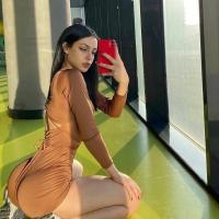 Halkalı Escort Bayan Irmakla Bedeninizdeki Yangını Söndürecek
